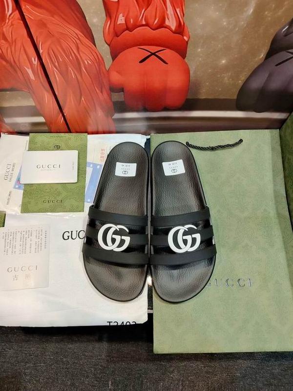 Gucci Men's Slippers 324